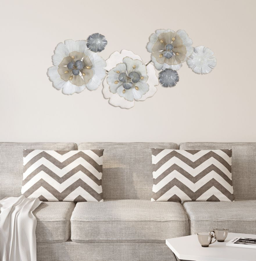 Pannello Decorativo in Ferro con Motivo Floreale cm 116,5x8x58