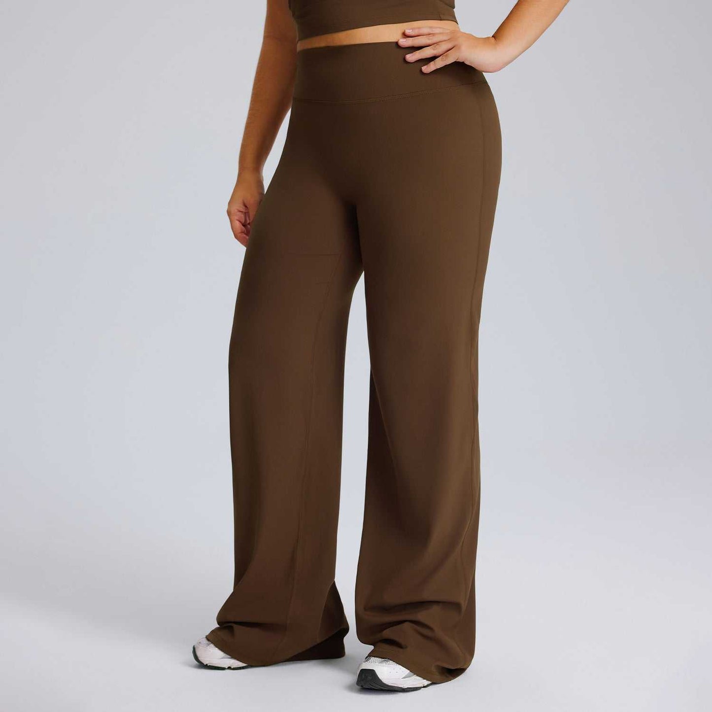 Tuta sportiva per donna due pezzi, pantalone a gamba larga