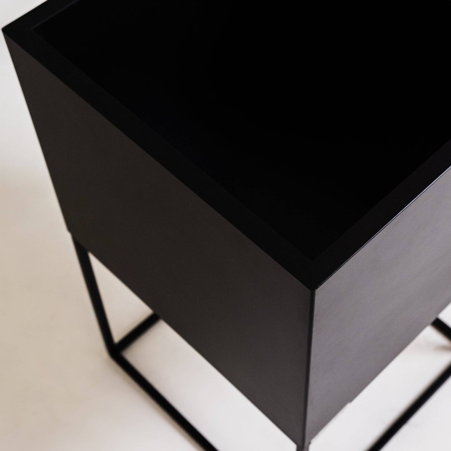 Blumentopf PALMUS METAL 60x35x35 - Schwarz
