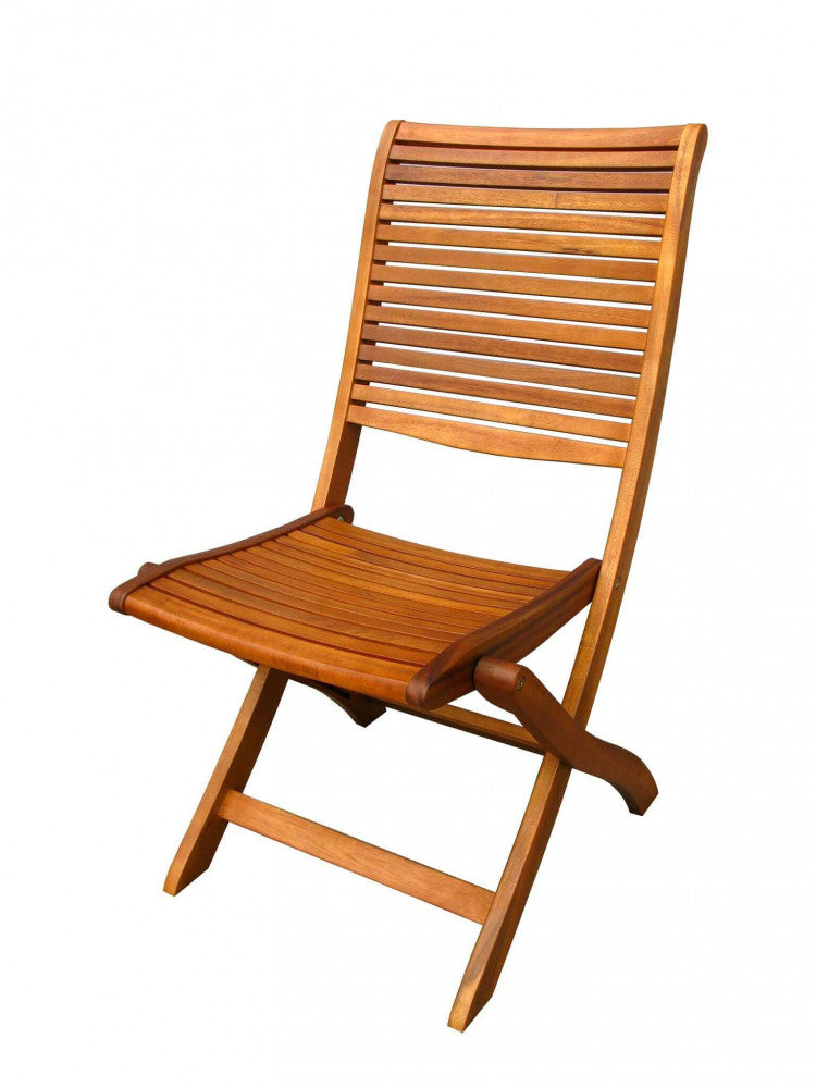 Stuhl Riviera aus massivem Akazienholz mit den Maßen 50 x 65 x 94 cm (H)