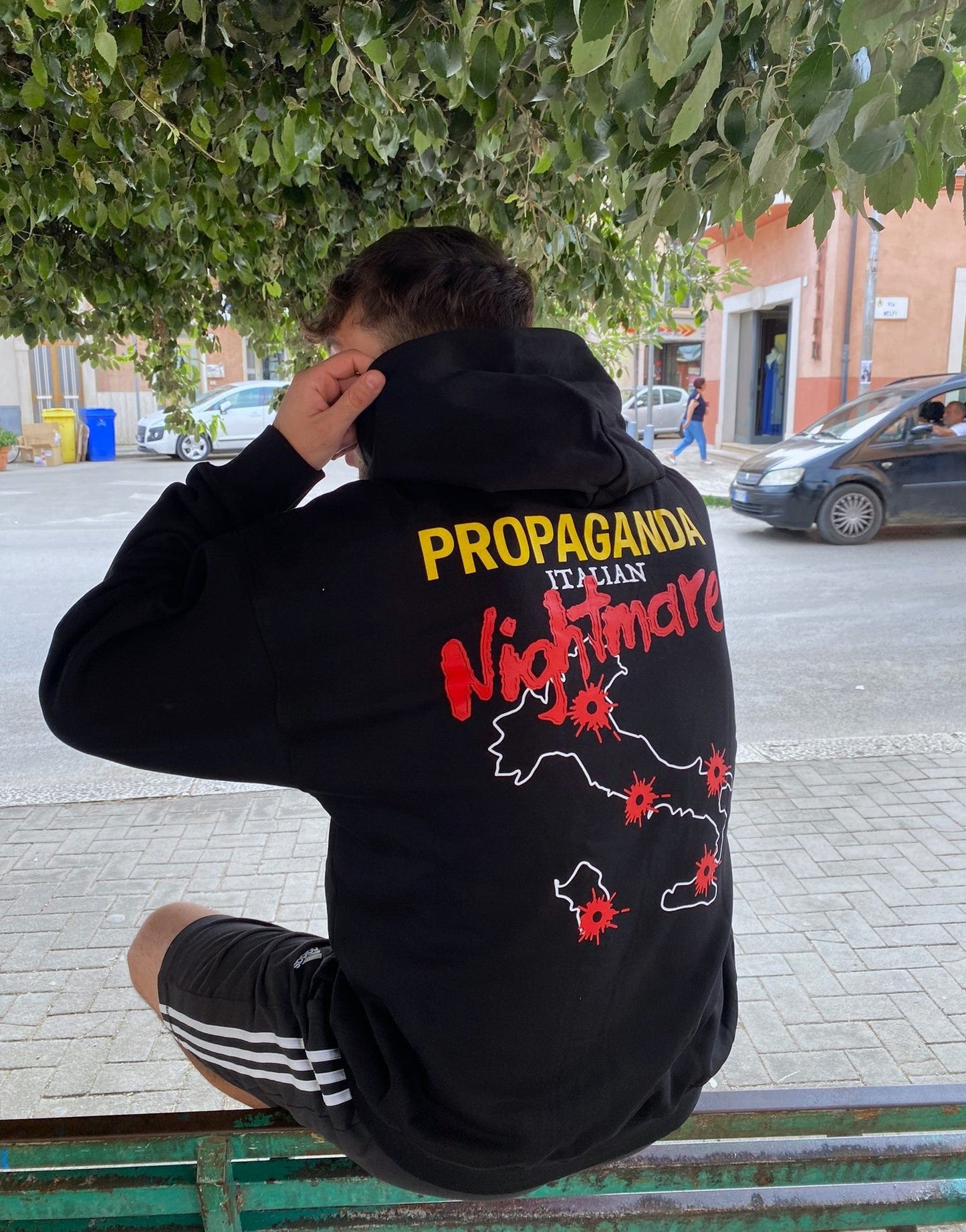 Propaganda Nightmare 273-01 Nero – Felpa Cappuccio Unisex Streetwear