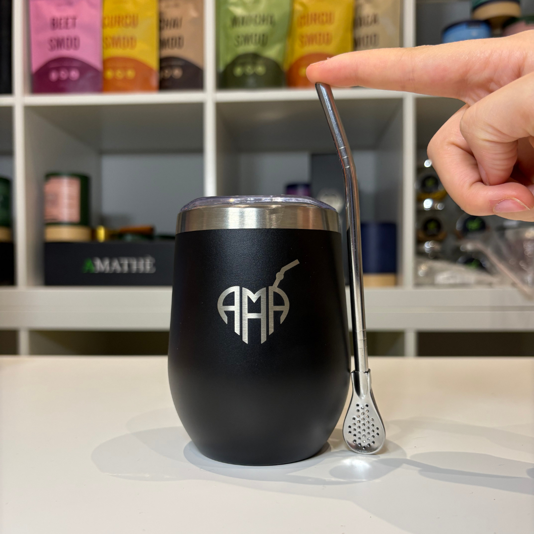 Tazza Nera con Bombilla