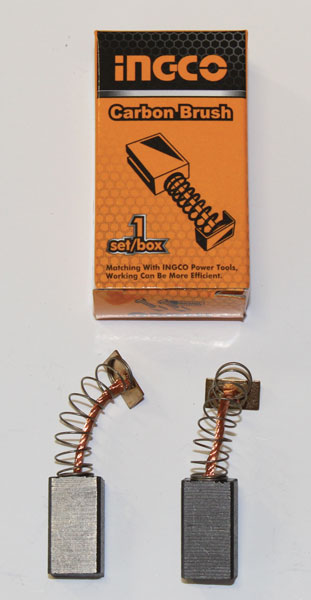 Set Carboncino INGCO MX218008 (2 pz), compatibile con elettroutensili MX218008