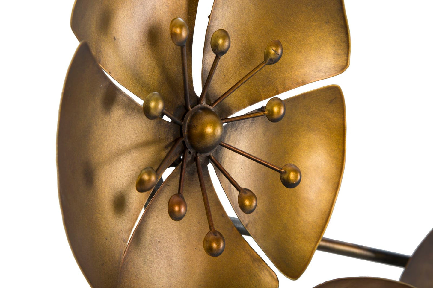 Dekoratives Paneel aus vergoldetem Eisen mit floralem Design – 94x6x50 cm