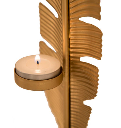 Elegante Skulptur mit Blätter-Kerzenhalter 10x10x34 cm