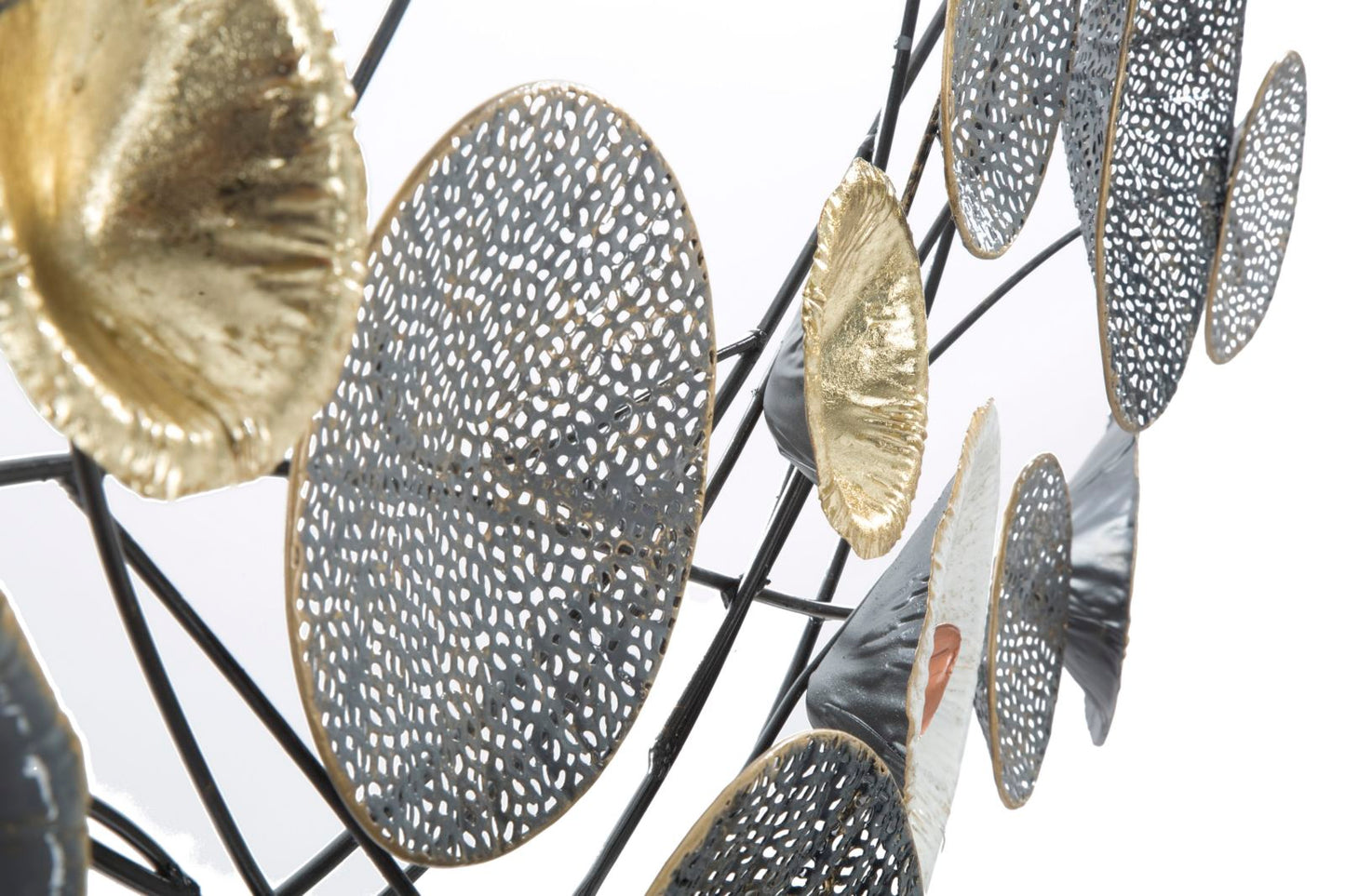 Dekoratives Metallpaneel 135x7,5x69 cm