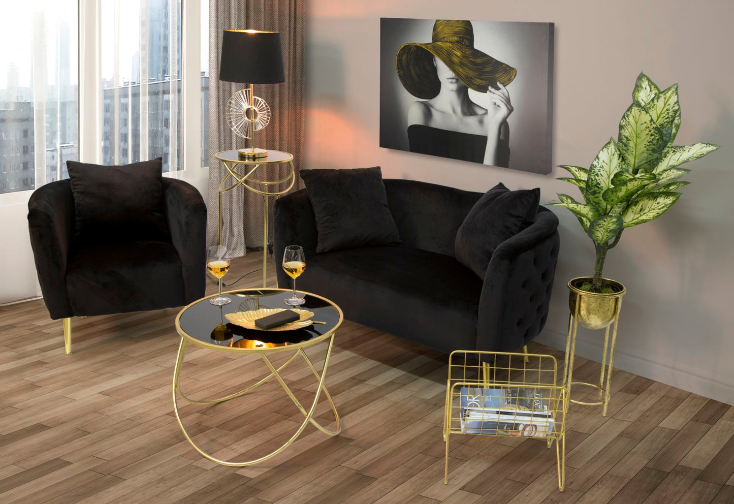 Sessel Bukarest aus schwarzem Samt mit goldenen Details 76x74x71