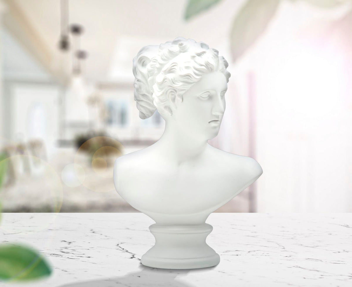 Elegant Roman Woman Sculpture 21.5x14.5x34 cm