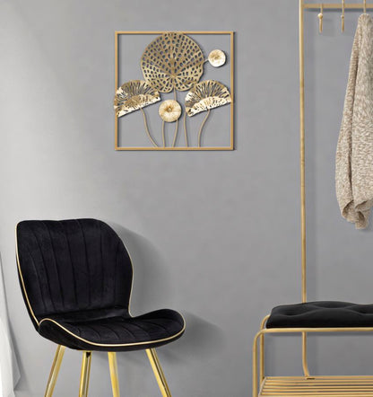 Pannello Decorativo in Ferro con Fiori Dorati cm 50x5x50