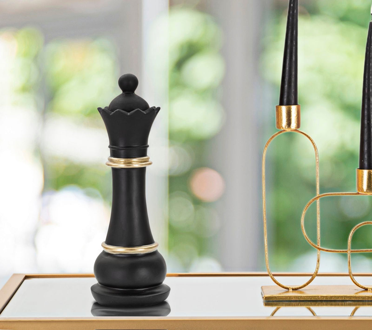 "Black and Gold Queen" Sculpture - Elegance and Modern Design cm ø 9x25.5