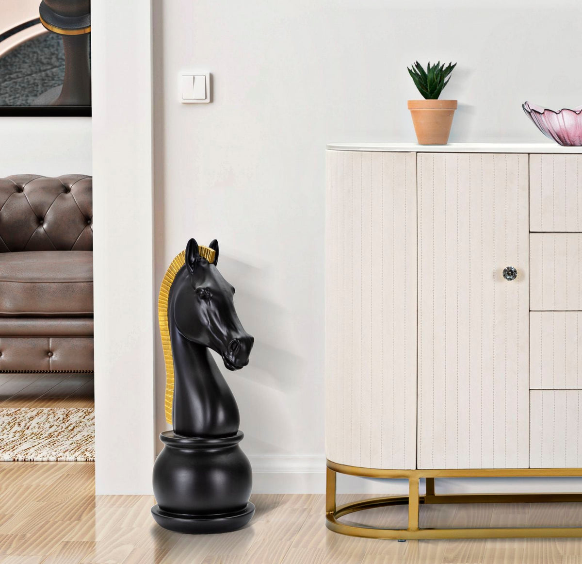 Black Chess Knight with Gold Trim cm Ø 18.5x50