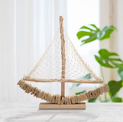 Segelboot-Holzskulptur 45x7x45 cm