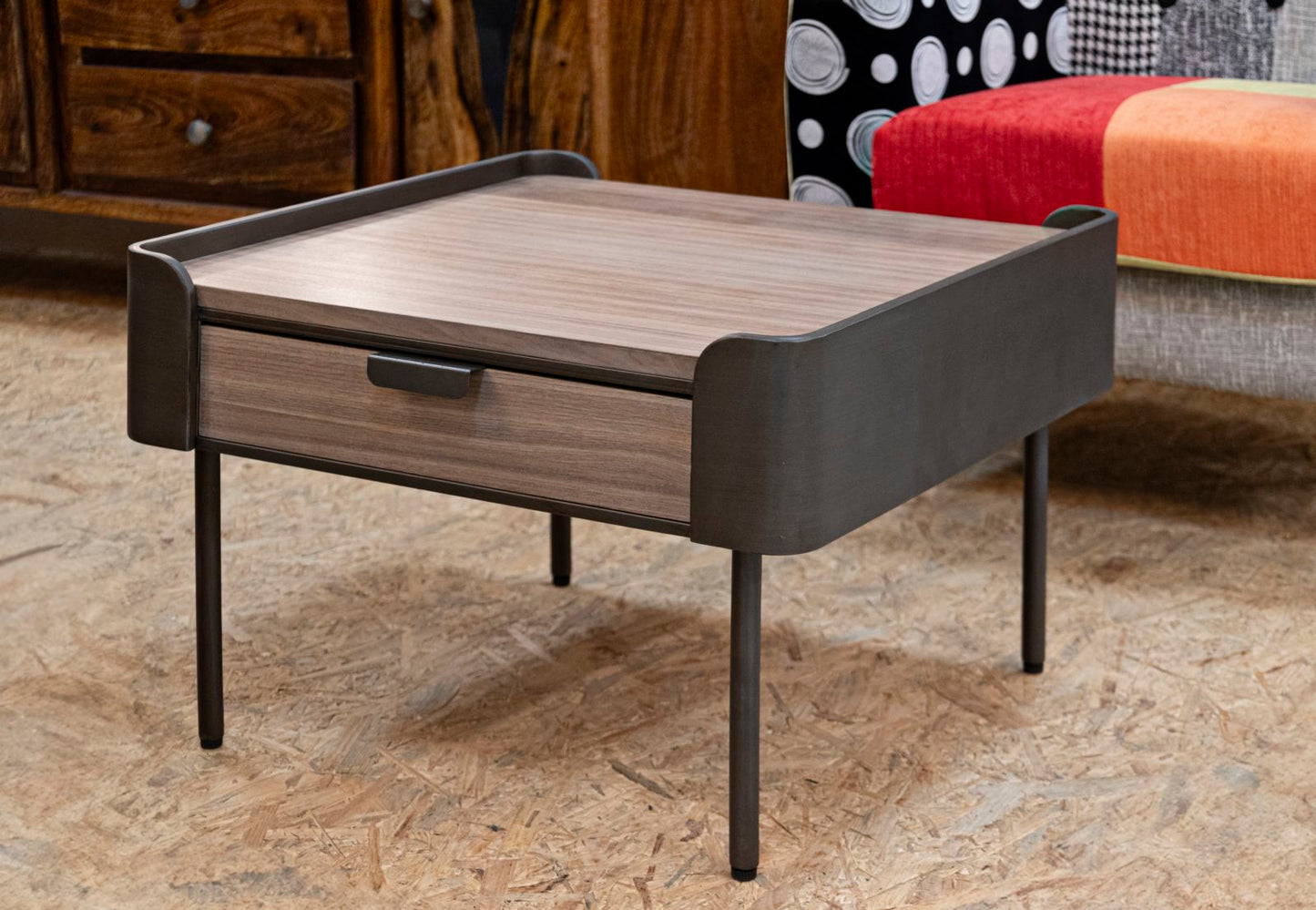 Couchtisch Toronto mit 2 Schubladen 60x60x41 cm