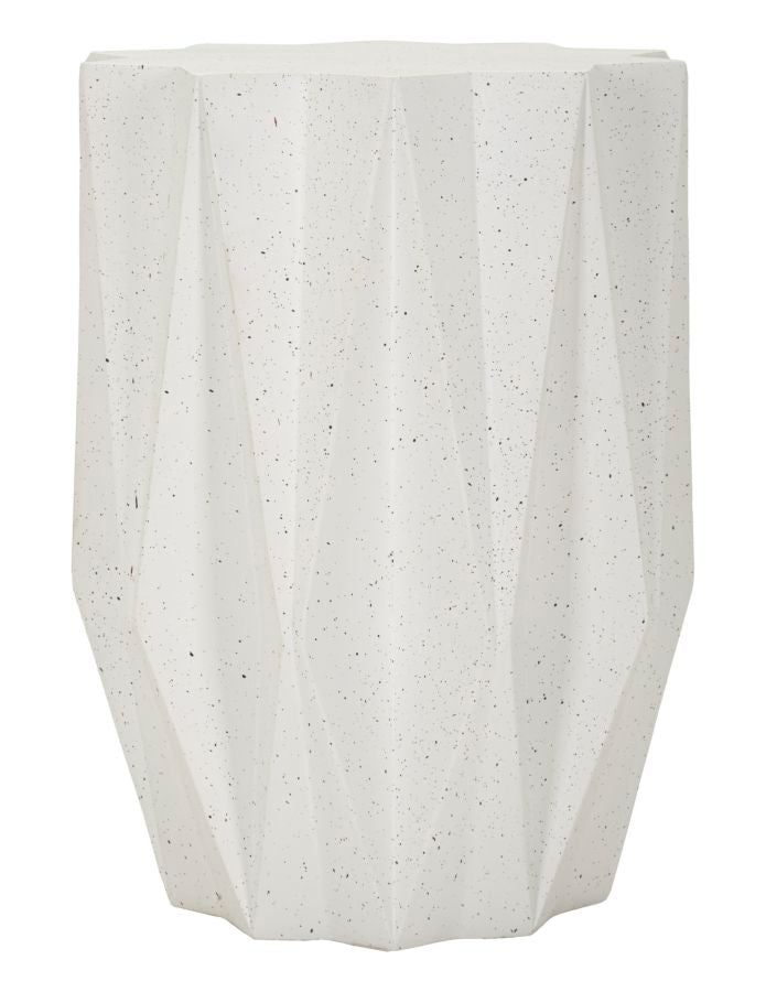 Beistelltisch Star – Facettierte Linien, elegante Geometrien, Steinoptik, Durchmesser 38,5 cm, Höhe 53 cm