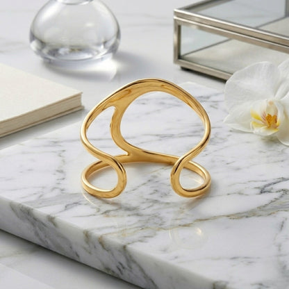 Willow Palm Cuff