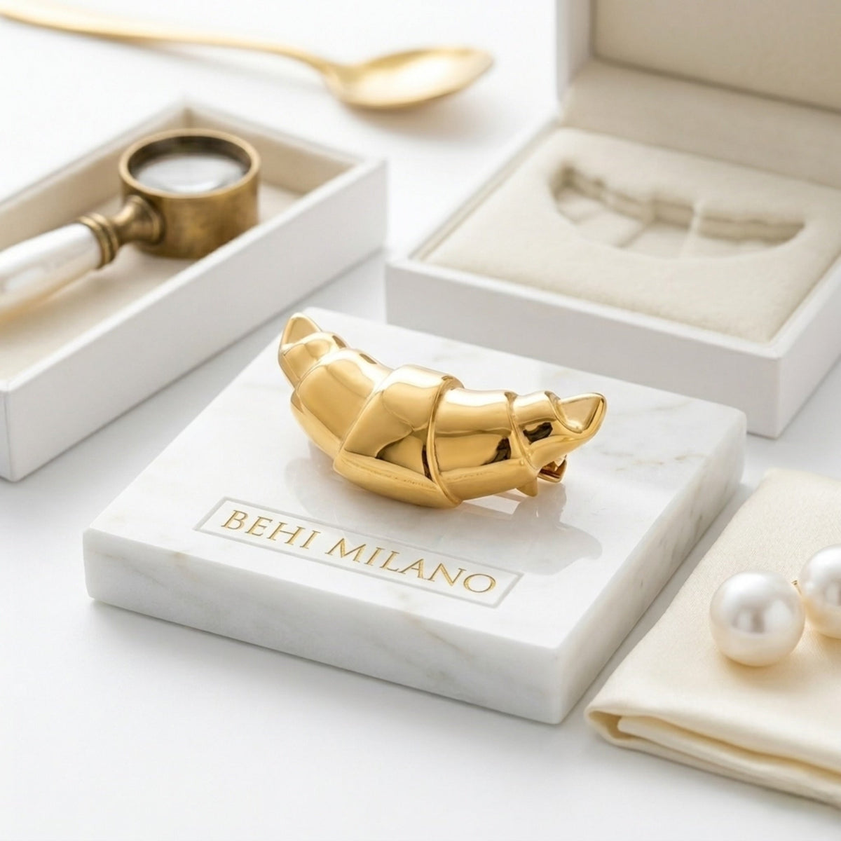 Elisa Brooch