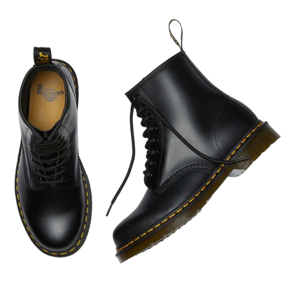 Dr. Martens 1460 Smooth Anfibio Nero Unisex - Stivale Iconico 8 Fori
