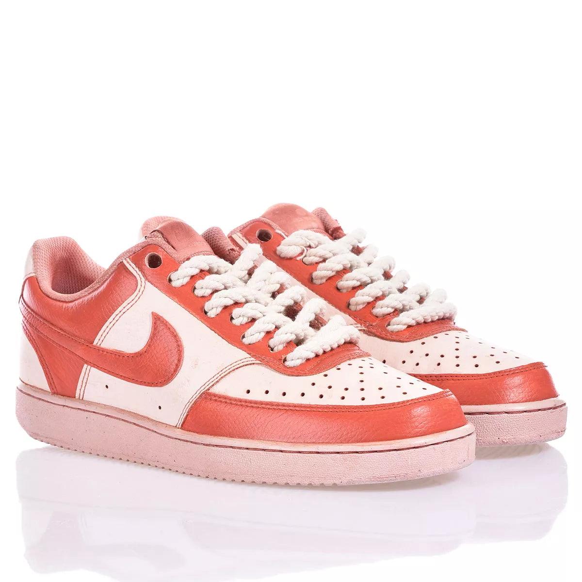 Nike Dye Brick