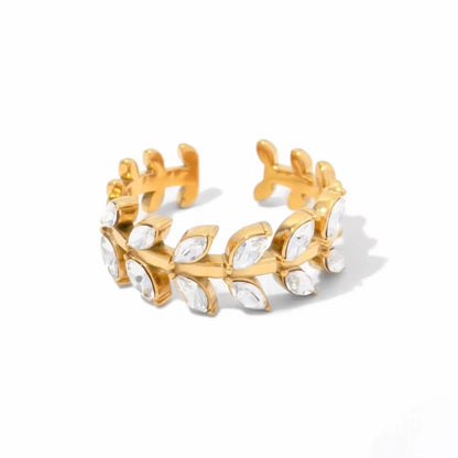 Lively Ring