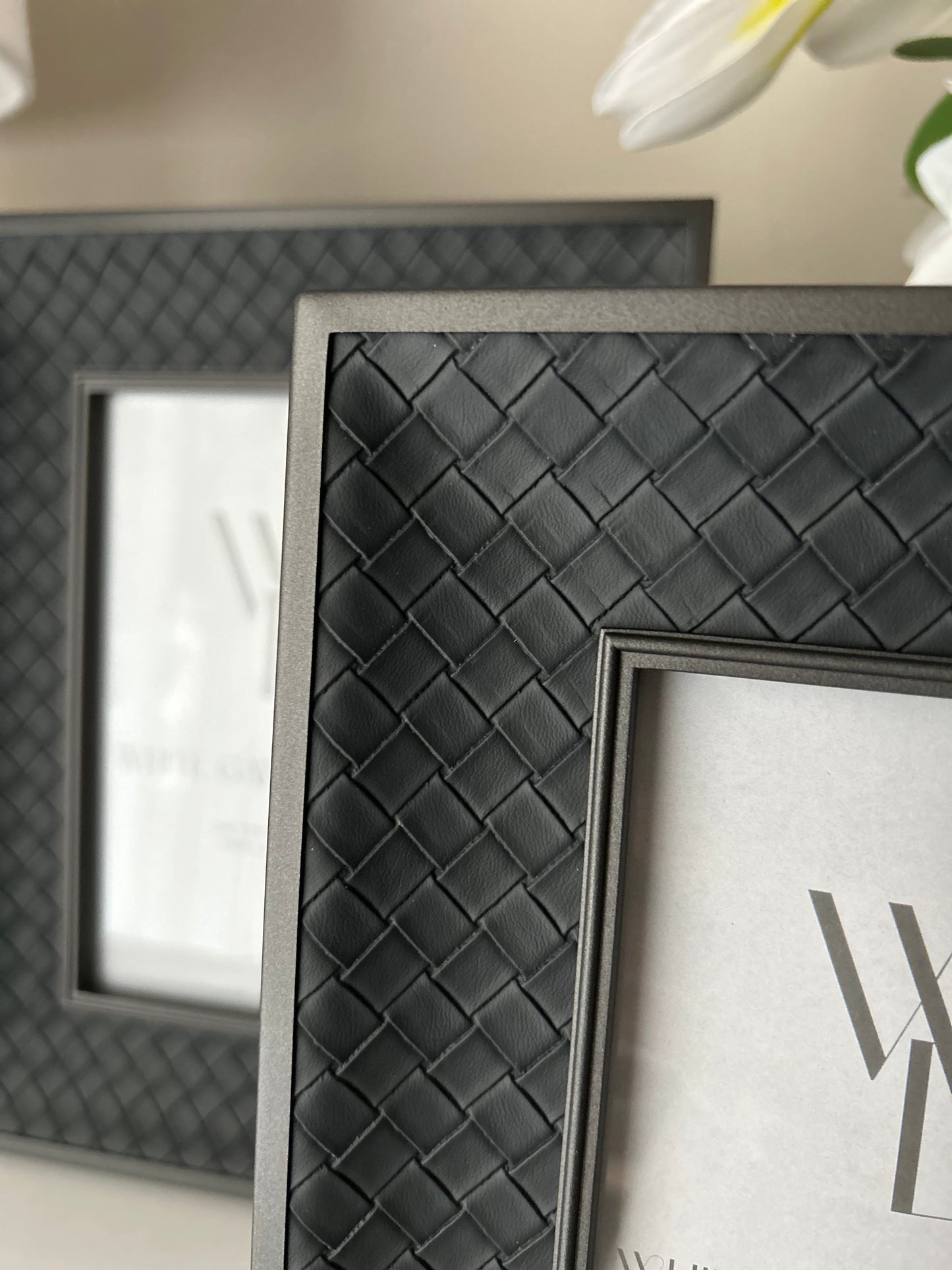 Cornice Weave