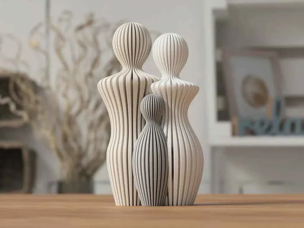 ARMÒNIA: Home Decor Statua Famiglia Moderna Completa