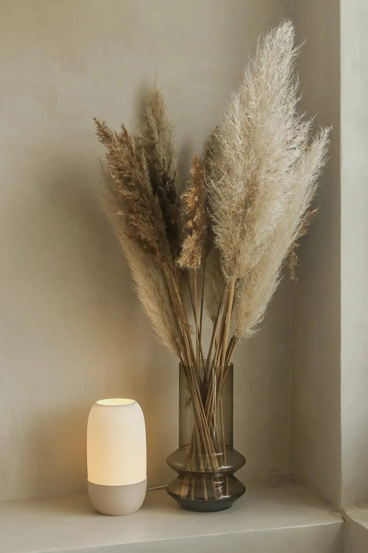 RIB: Home Decor Lampada da Tavolo con Linee Radiali