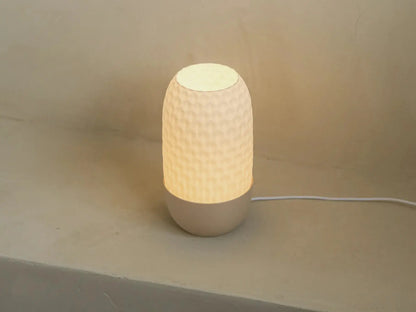 HEXAGONAL: Home Decor Lampada da Tavolo con Texture Esagonale