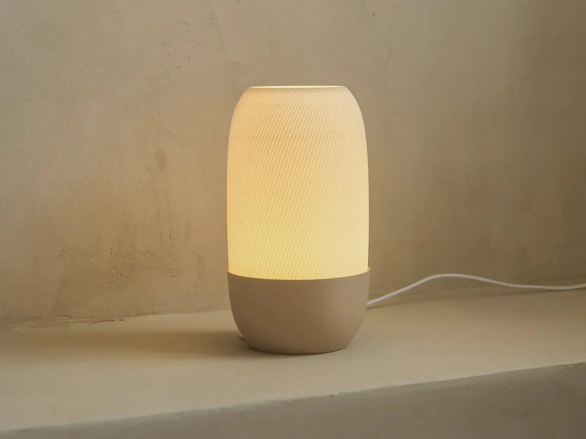 RIB: Home Decor Lampada da Tavolo con Linee Radiali