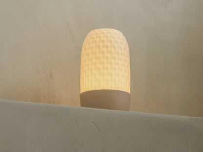HEXAGONAL: Home Decor Lampada da Tavolo con Texture Esagonale