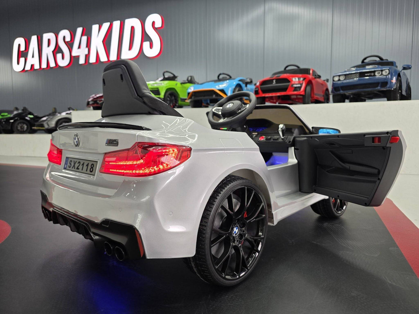 Kinder Elektroauto BMW M5 24 V – Grau Metallic