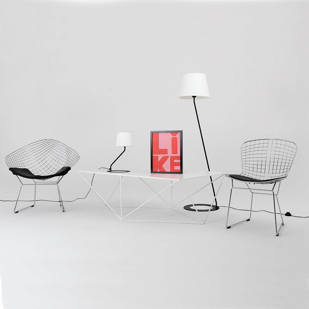 Lampada da Terra SHADE - paralume bianco, base nera