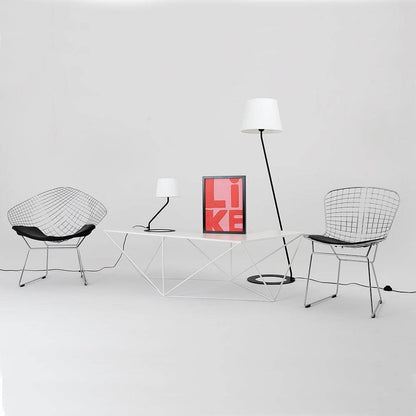Lampada da Terra SHADE - paralume bianco, base nera