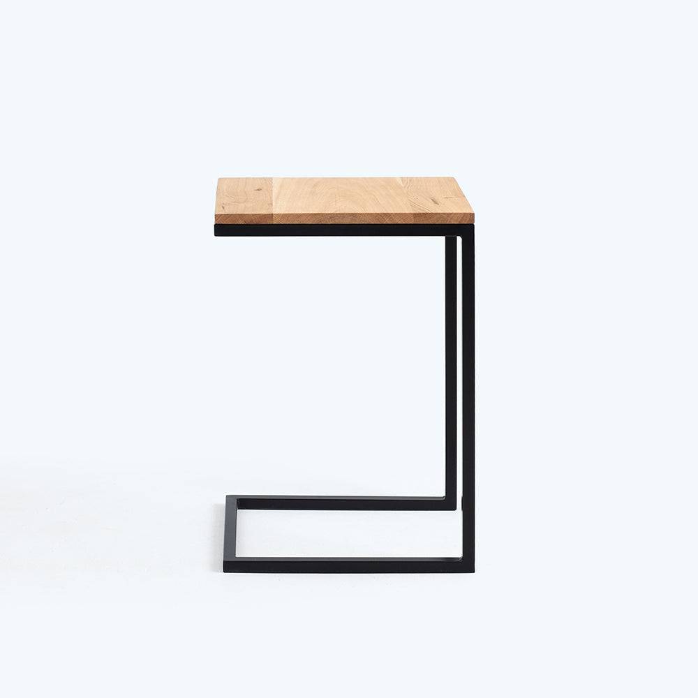 Beistelltisch LUPE 30, Eichenfurnier, Schwarz