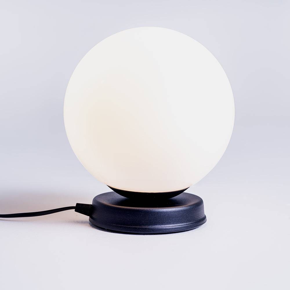 Lampada da Tavolo MANEN M