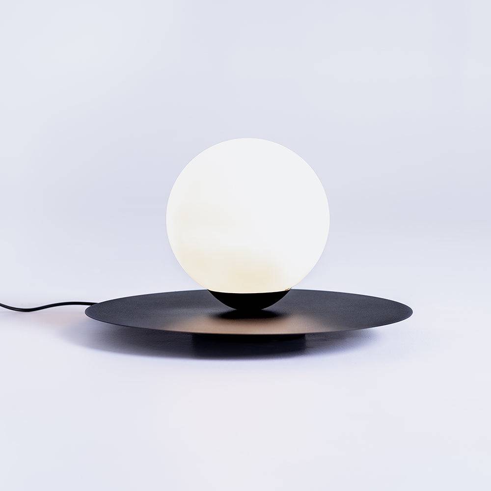 Lampada da Tavolo SKIVA BALL M nero