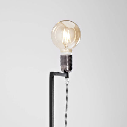 Lampada da Terra STRANG - nero