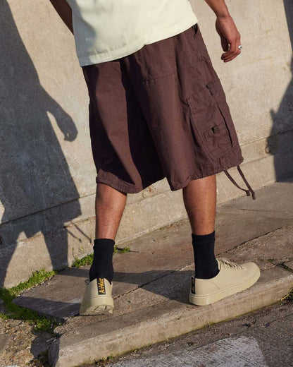 Dr. Martens Dante: Scarpe Casual in Tela Unisex | Oliva Chiara 30821358