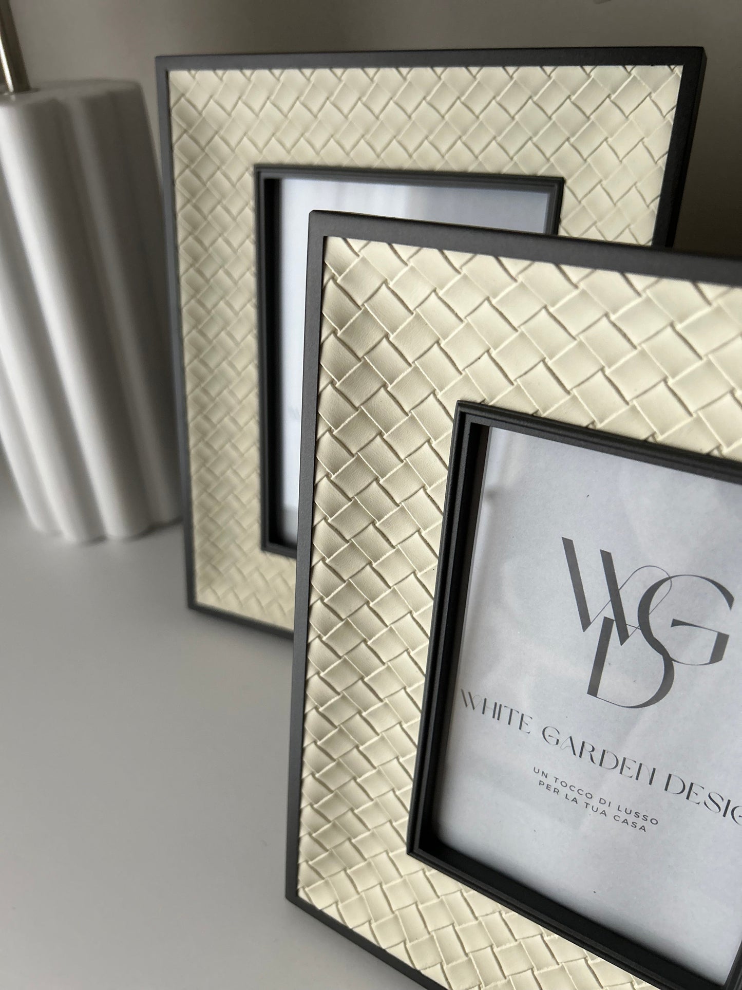 Cornice Weave
