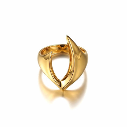 Clarissa Ring