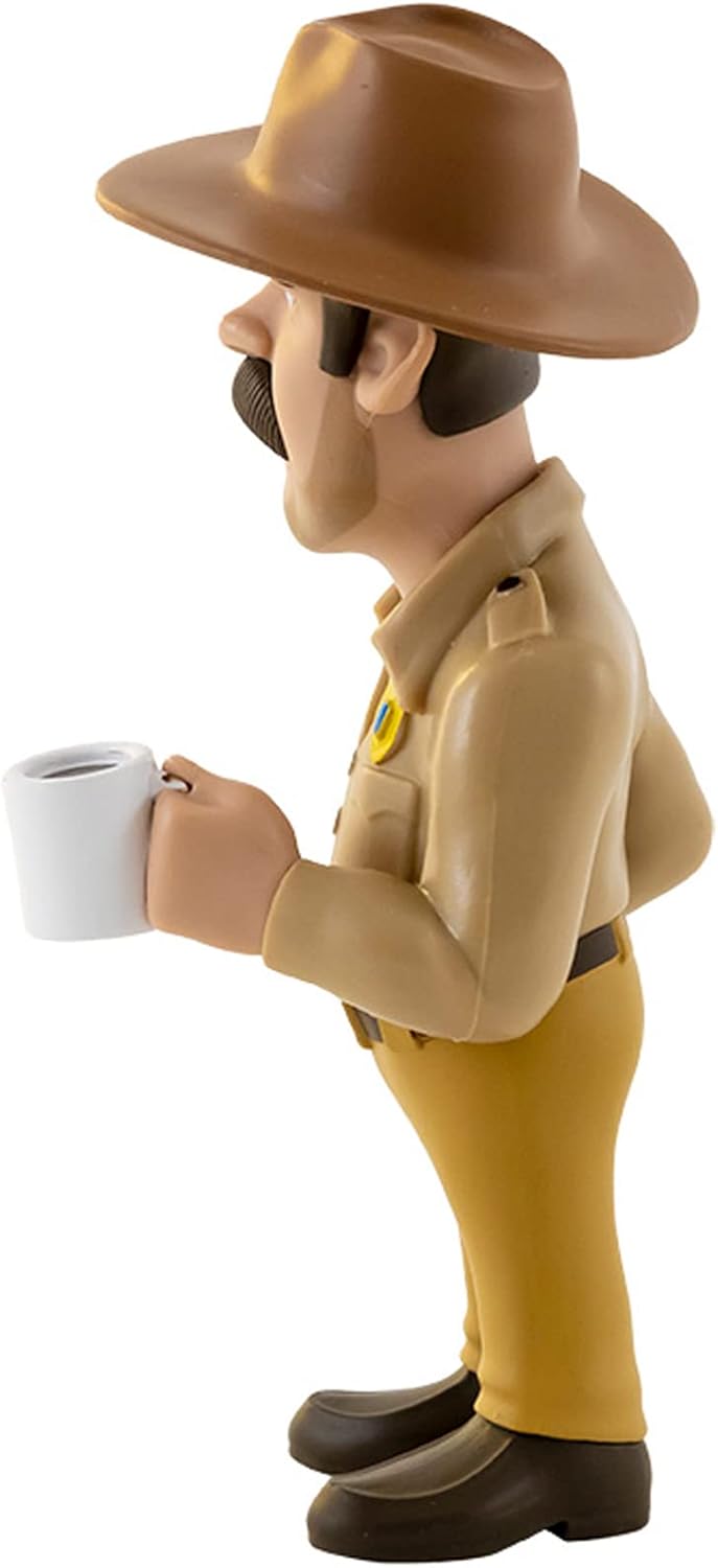 Minix: Netflix Stranger Things Hopper (TV Series 104) 12cm Figure Figurine