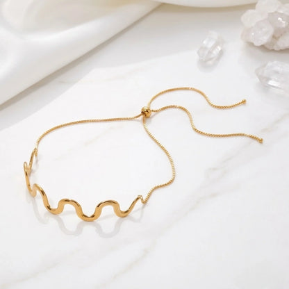 Mila Choker