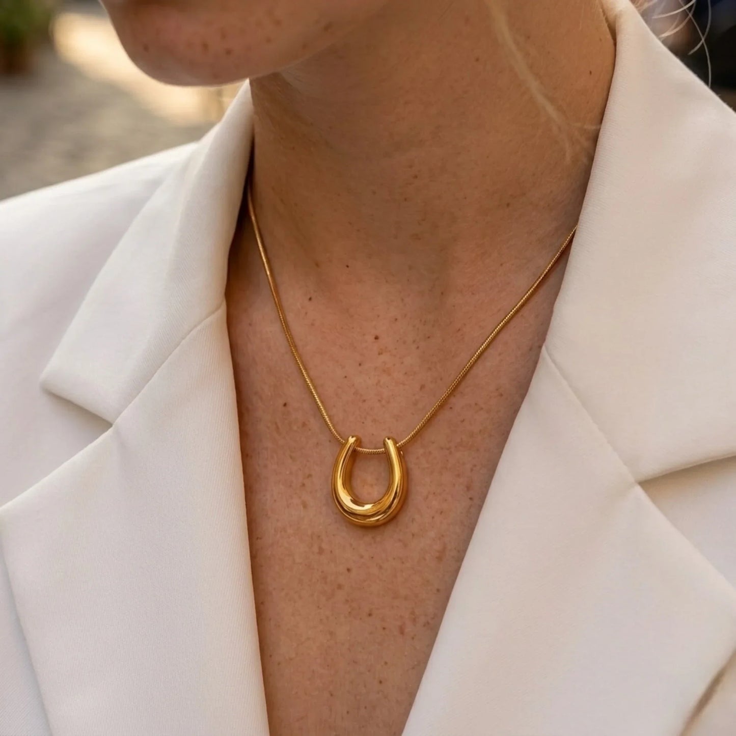 Horseshoe Necklace