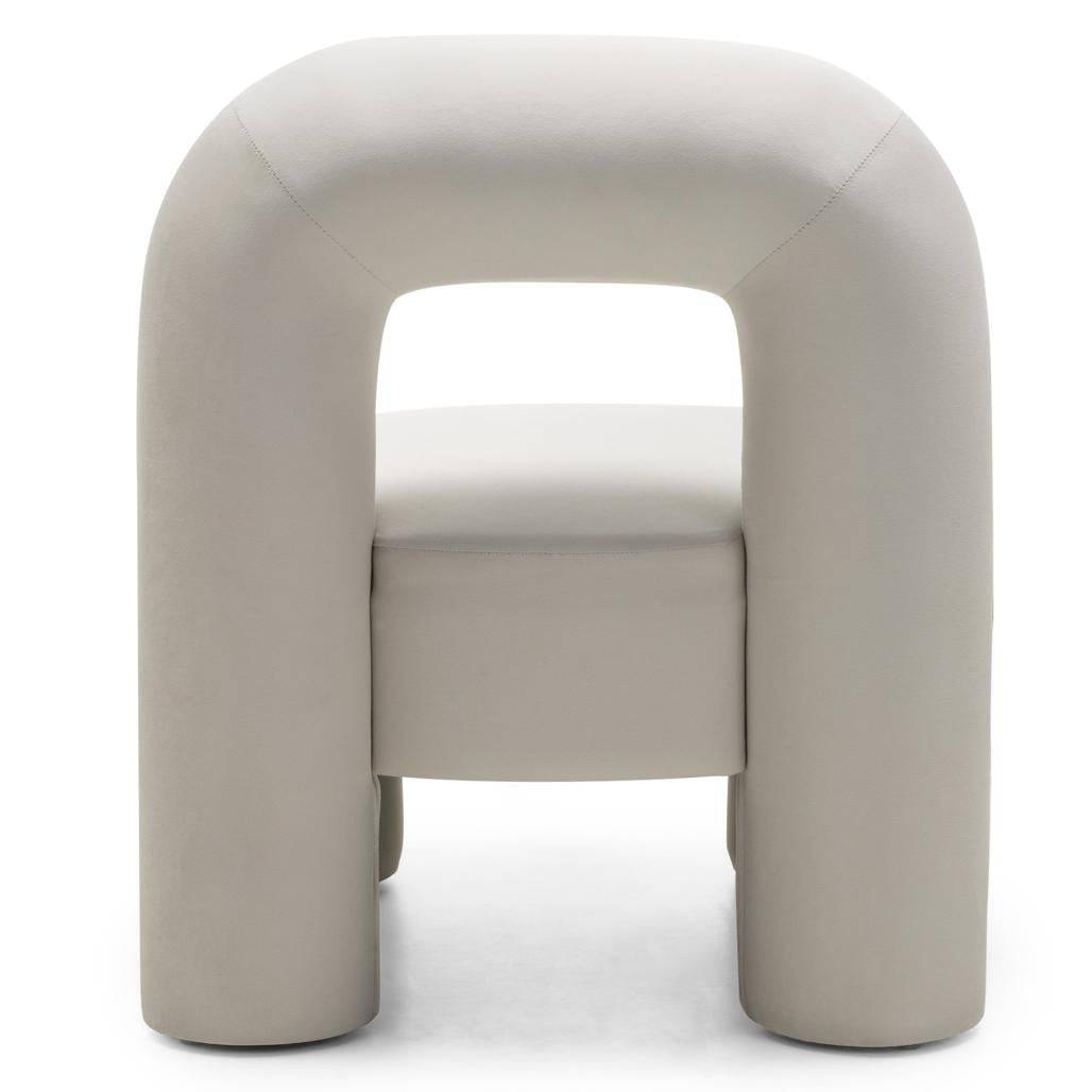 Poltrona LUCCA, velluto crema, forme arrotondate