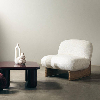 Poltrona lounge MAMET beige forme arrotondate