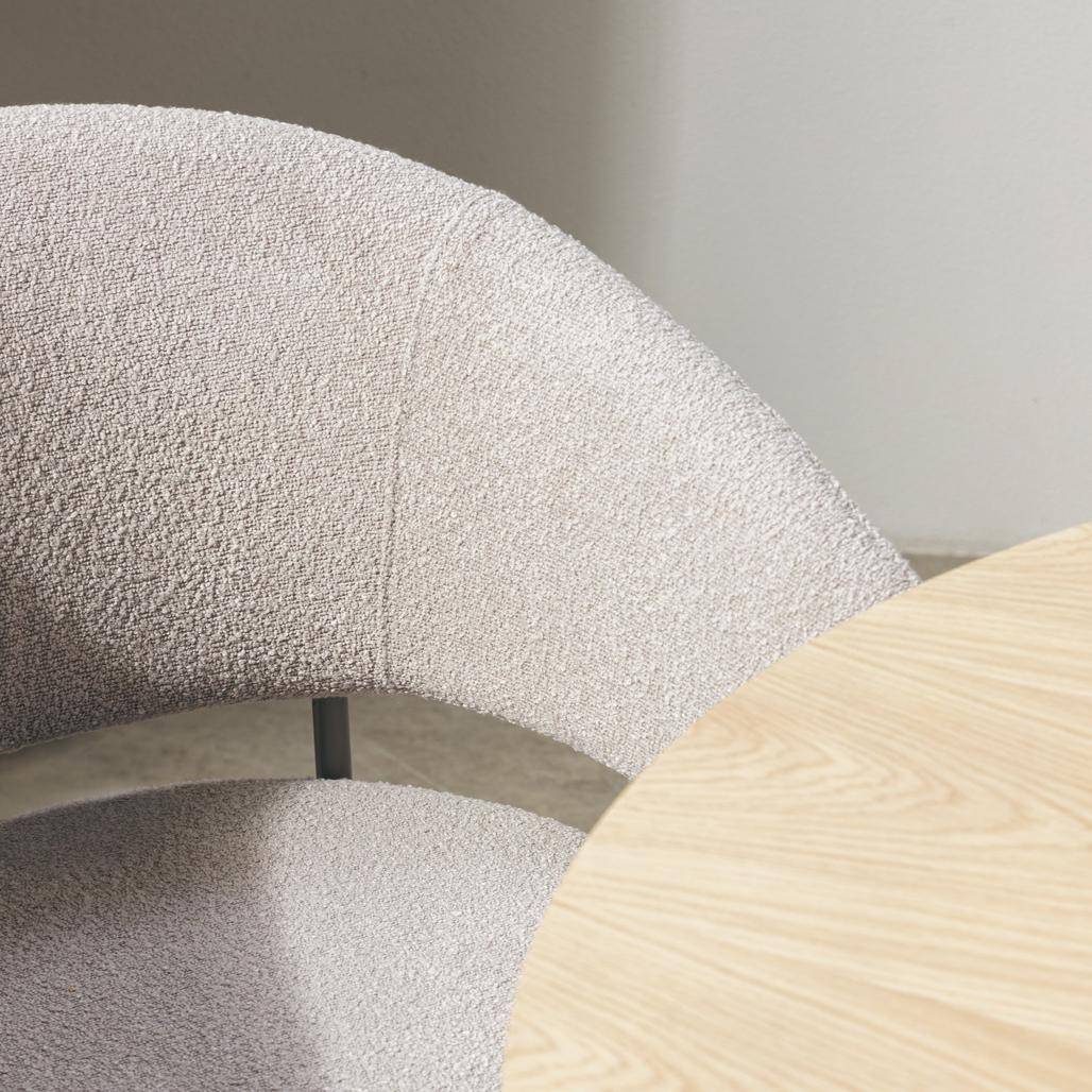 Sedia rivestita MALUA beige bouclé