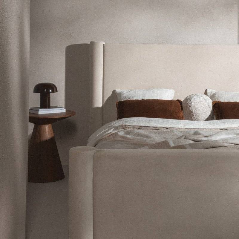 Gepolstertes Bett ZENNA 160x200 cm, hellbeiger Samt