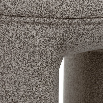 Pouf imbottito CAVE, forma arrotondata, marrone chiaro