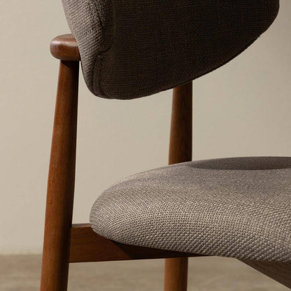 Sedia rivestita MIA, grigio scuro/noce