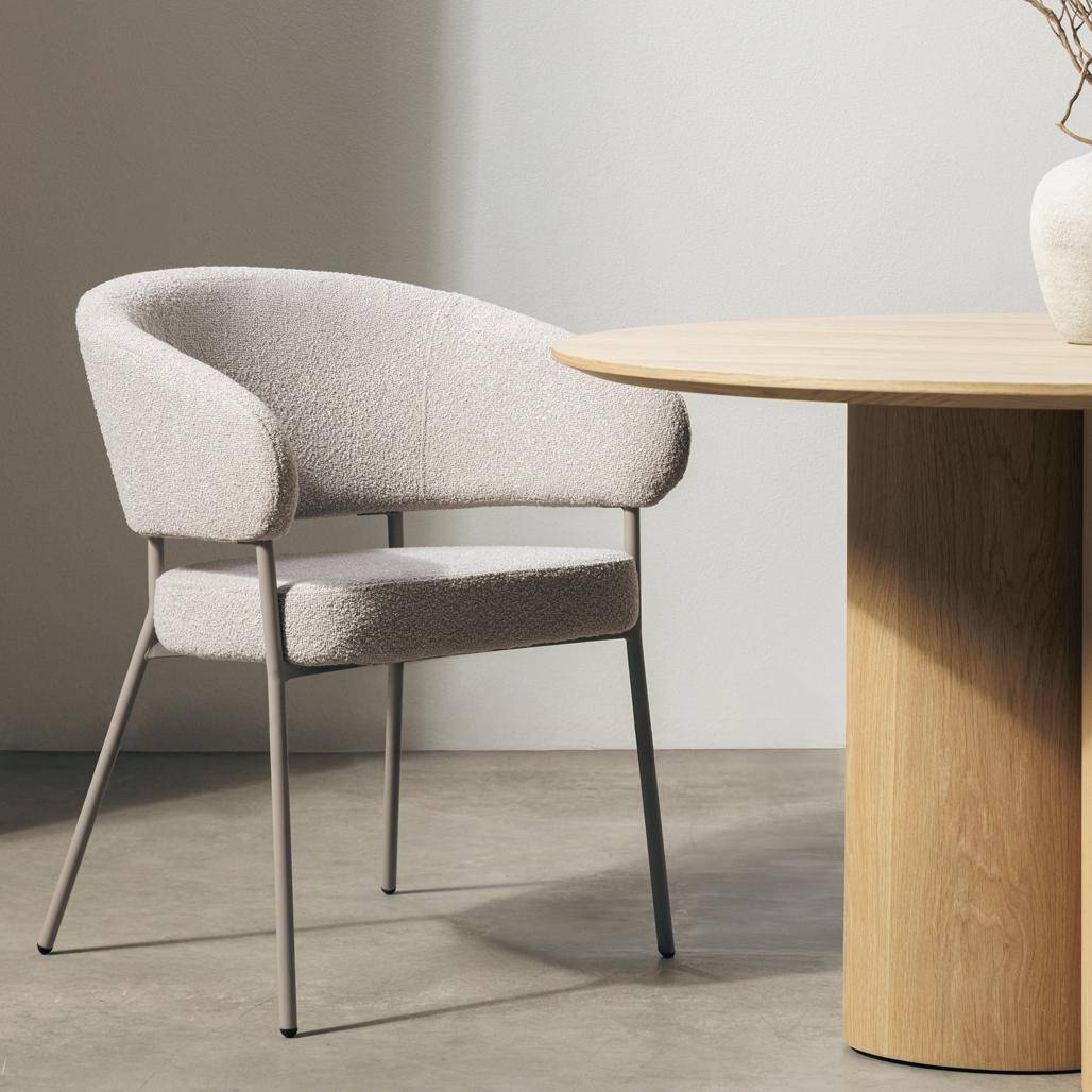 Sedia rivestita MALUA beige bouclé