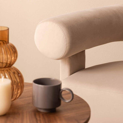 Poltrona ATYPIQUE, beige chiaro, velluto